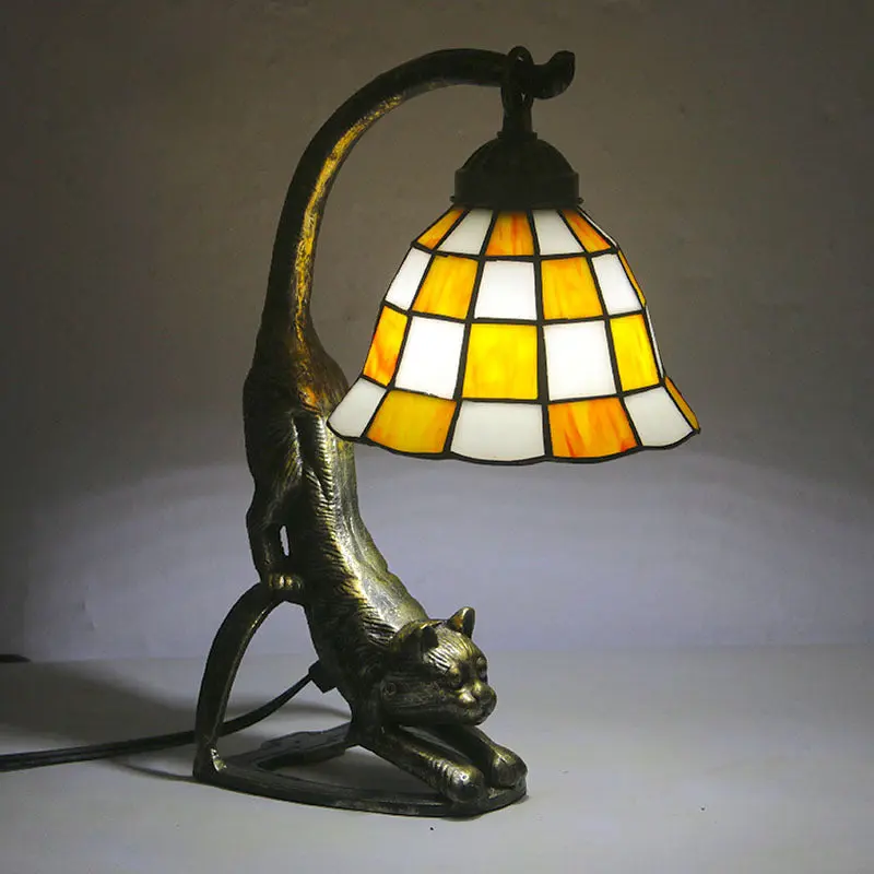 Traditional Tiffany Leopard Ladder Flower Cup Iron Glass 1-Light Table Lamp For Bedroom