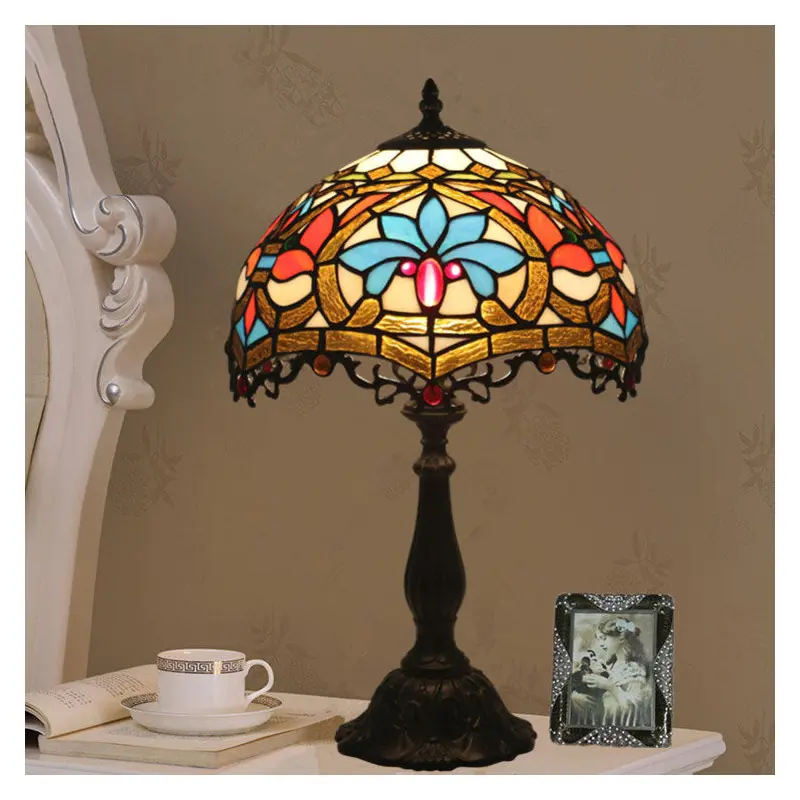 Traditional Tiffany Resin Zinc Alloy Glass Dome Bead 1-Light Table Lamp For Bedside