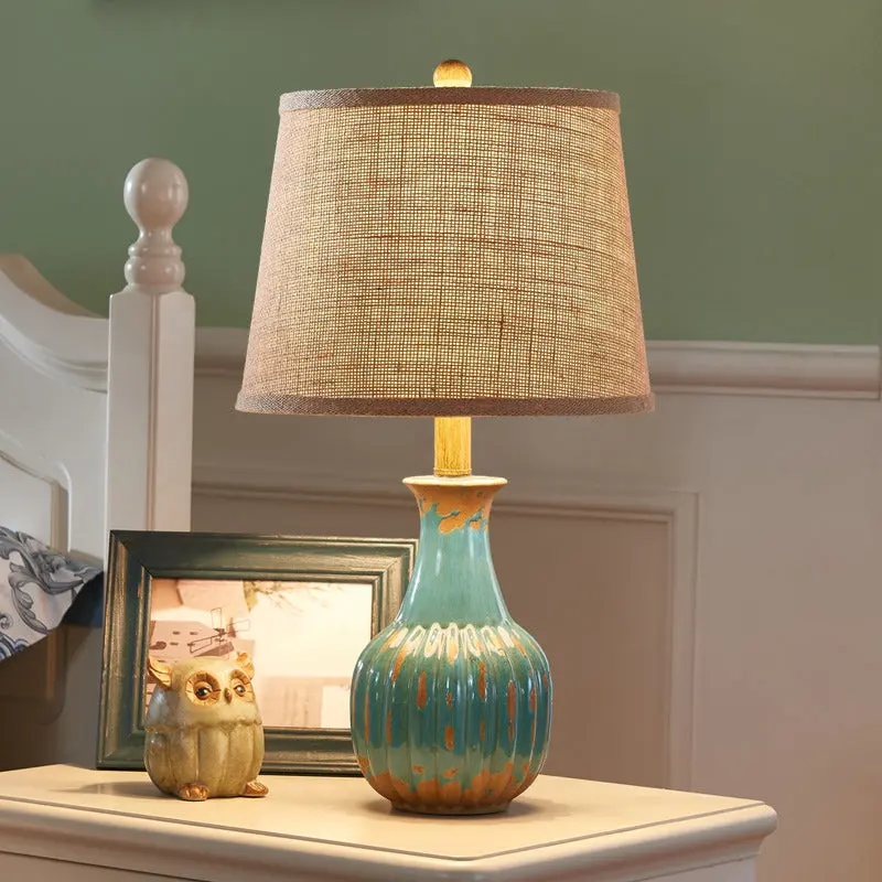 Traditional Vintage Cylindrical Round Table Bottle Vertical Ceramic Fabric 1-Light Table Lamp For Bedroom