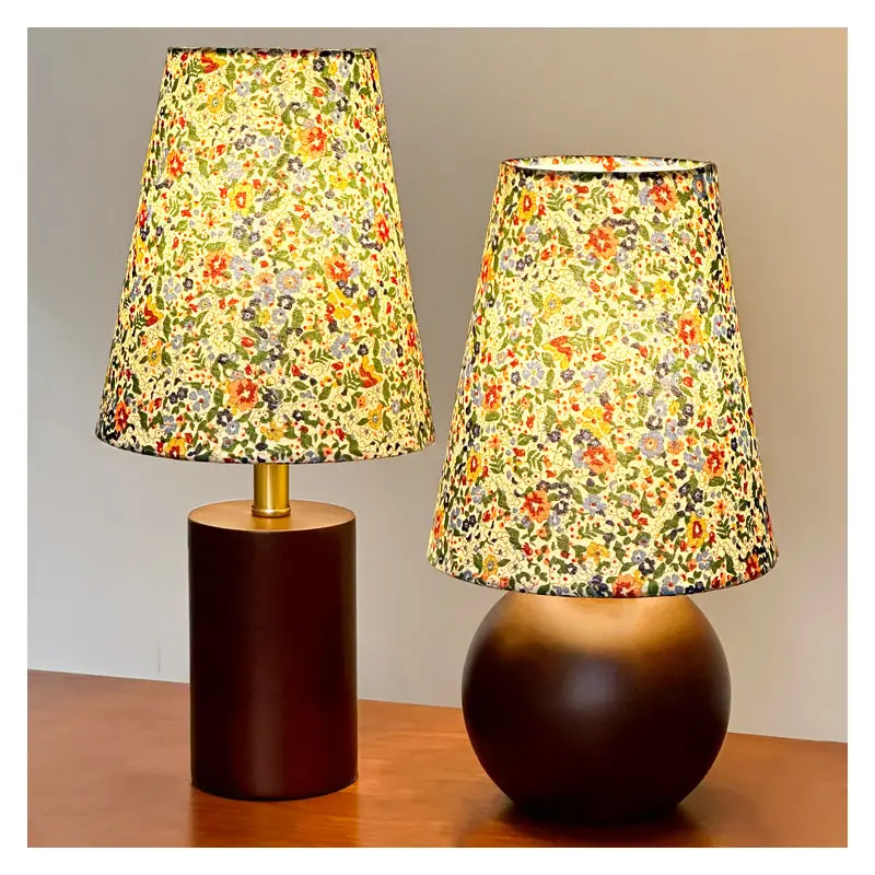 Traditional Vintage Crushed Flower Round Column Solid Wood PVC Fabric 1-Light Table Lamp For Bedroom