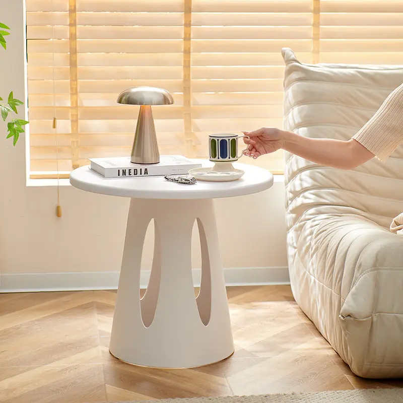 Contemporary Scandinavian Round Plastic Side Table 1-Tier For Living Room