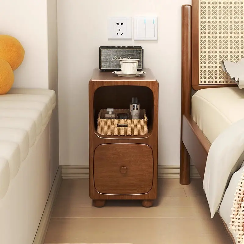 Traditional Vintage Solid Wood & Metal Rectangular Curved Nightstand With 1 Drawer For Bedroom
