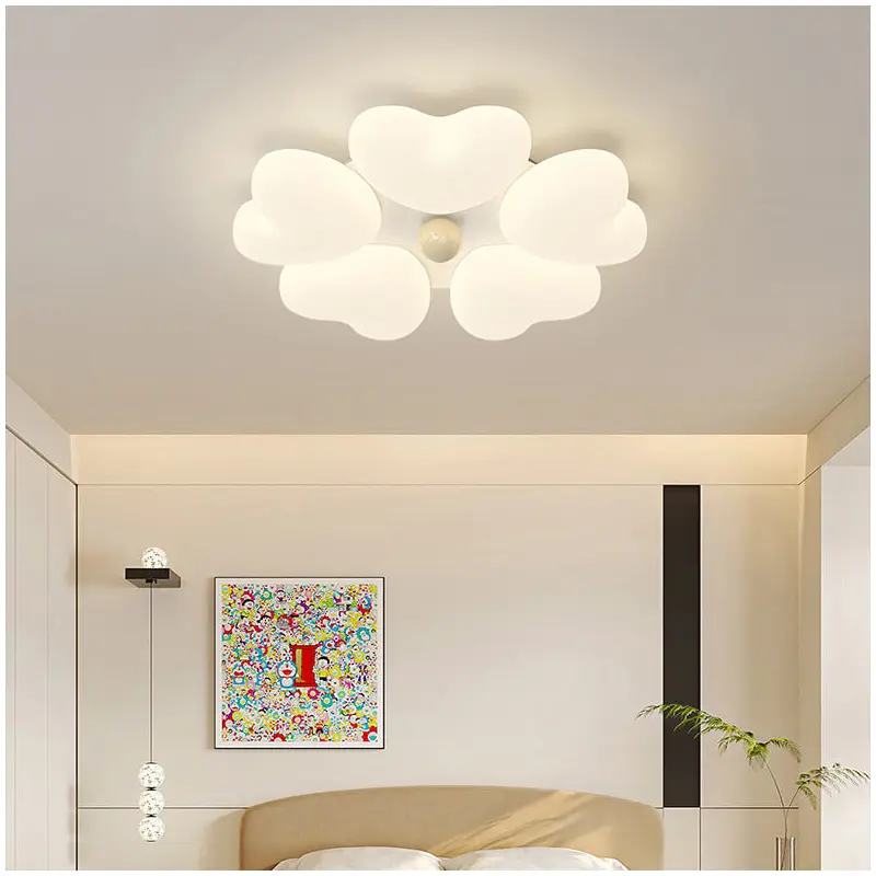 Contemporary Creative Iron Cream Heart-Shaped Round LED Flush Mount Ceiling Light For Bedroom