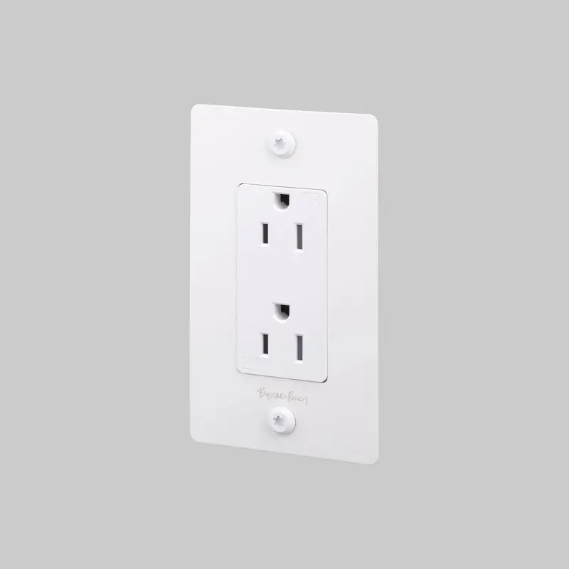 Outlet White