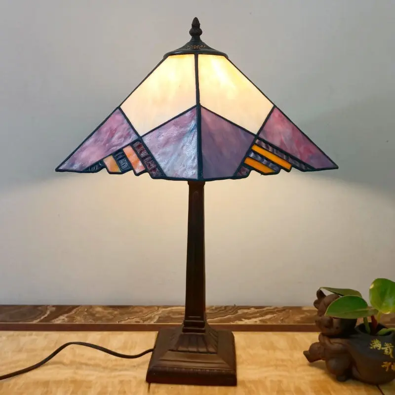 Traditional Vintage Conical Square Glass Resin 1-Light Table Lamp For Living Room