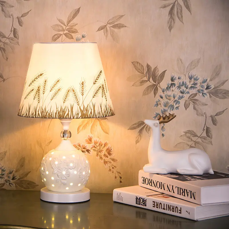 Traditional Vintage Sphere Ceramic Fabric 1-Light Table Lamp For Bedroom