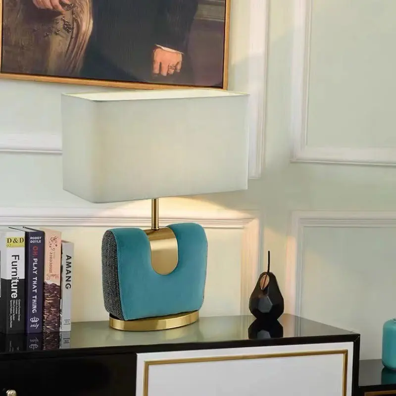 Traditional Vintage Rectangle Hardware Flannel Fabric 1-Light Table Lamp For Bedroom