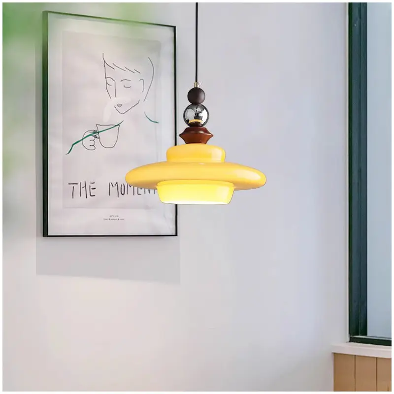 Traditional Vintage Straw Hat-Shaped Solid Wood Glass Iron 1-Light Pendant Light For Bedroom