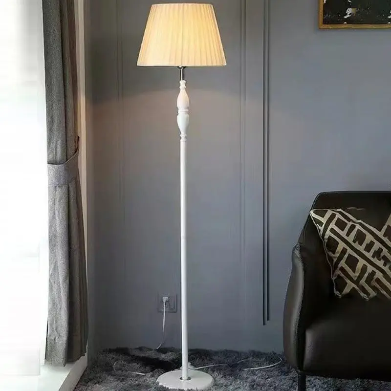 Traditional Vintage Fabric Cylinder Shade Iron Base 1-Light Standing Floor Lamp For Living Room