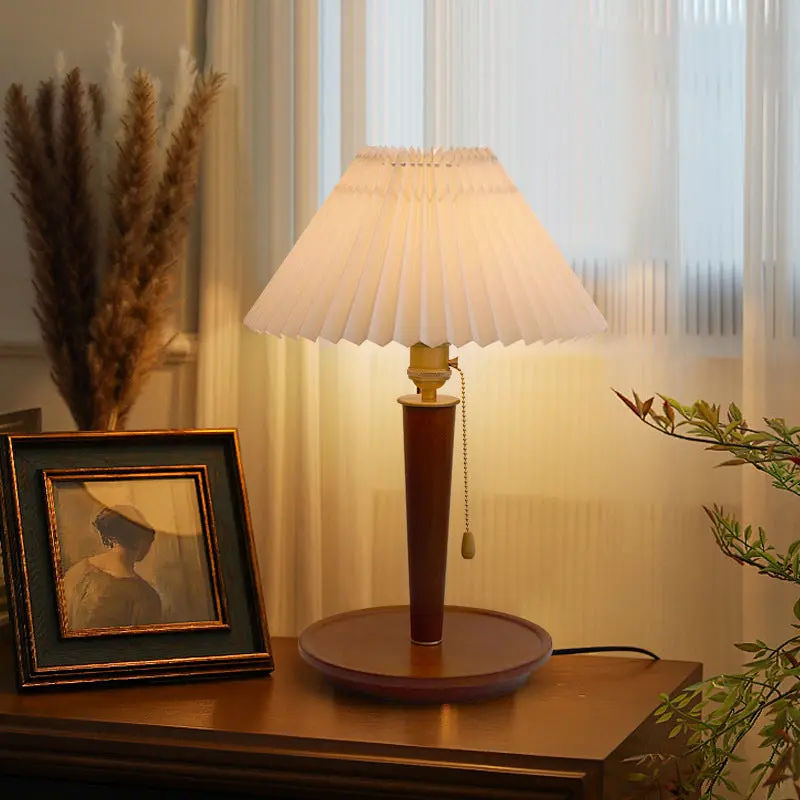 Traditional Vintage Dome Iron Wood Fabric 1-Light Table Lamp For Living Room