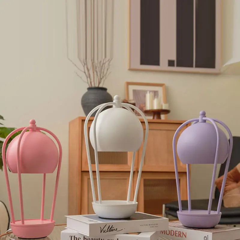Contemporary Creative Dome Hot Air Balloon Shape Hardware 1-Light Aromatherapy Melted Wax Table Lamp For Bedroom