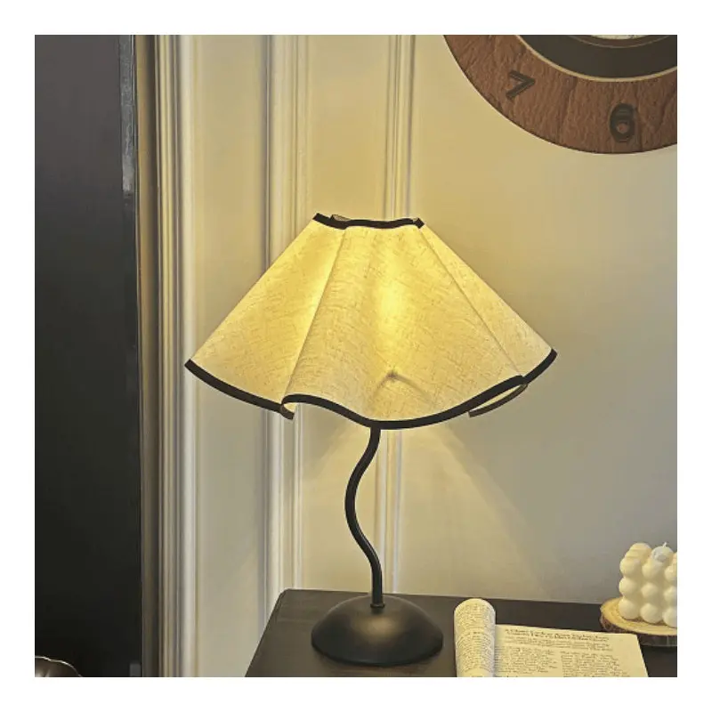 Contemporary Creative Flower Fabric Iron 1-Light Table Lamp For Bedroom