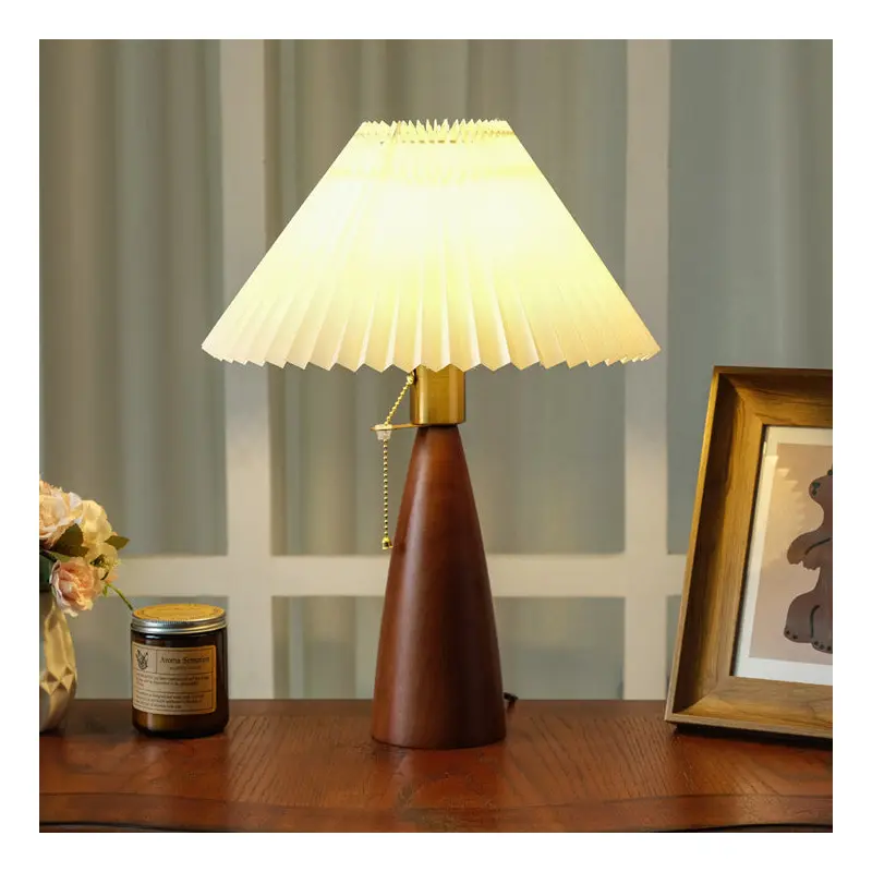 Traditional Vintage Mushroom Linen Imitation Sheepskin Wood 1-Light Table Lamp For Living Room