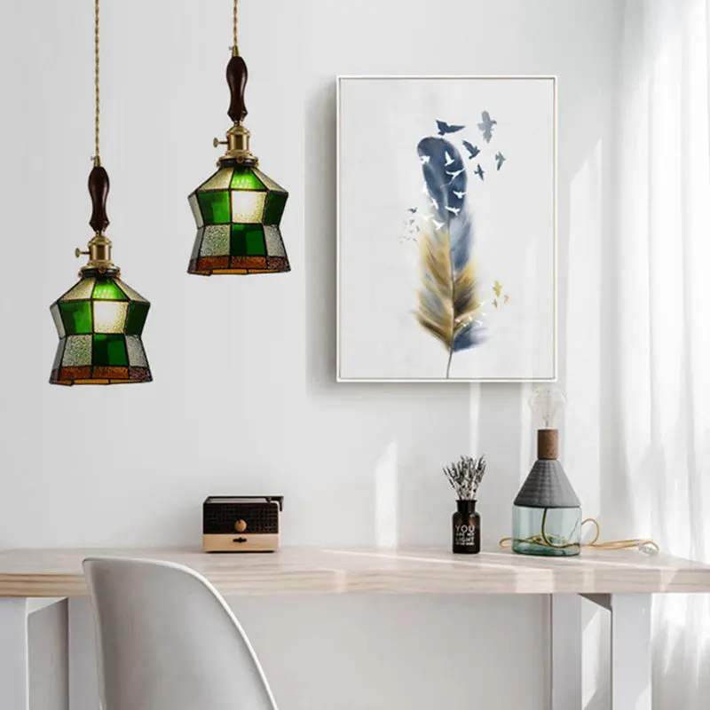 Traditional Vintage Pastoral Rhombus Water Ripple Glass Shade Solid Wood 1-Light Pendant Light For Living Room