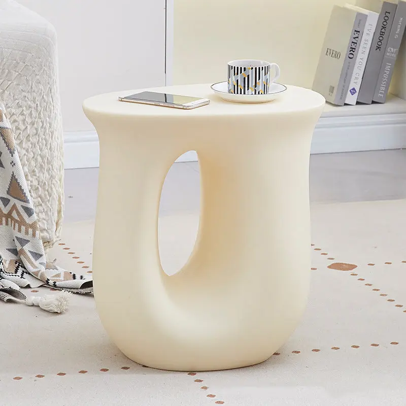 Contemporary Art Deco Hollow Design Oval Tabletop Plastic End Table For Living Room