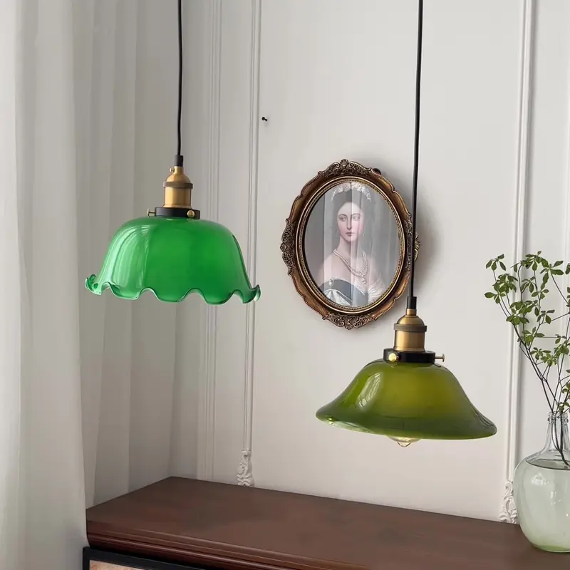 Traditional Vintage Round Floral Glass Brass 1-Light Pendant Light For Living Room