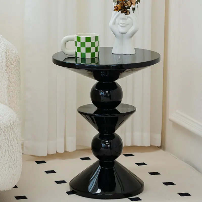 Contemporary Nordic FRP Geometric Round Side Table For Living Room