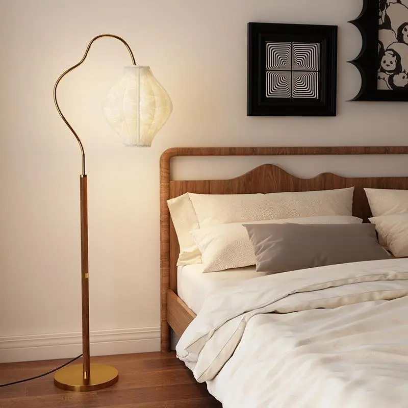 Traditional Vintage Metal & Fabric Patterned Shade 1-Light Standing Floor Lamp For Living Room & Bedroom