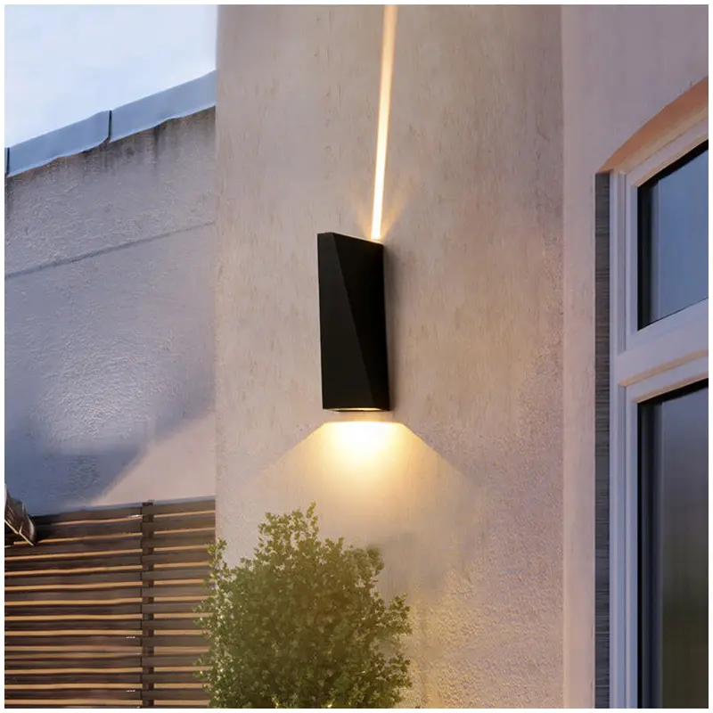 Modern Minimalist Waterproof Trapezoidal Aluminum Die-Cast LED Outdoor Wall Sconce Lamp For Outdoor Patio