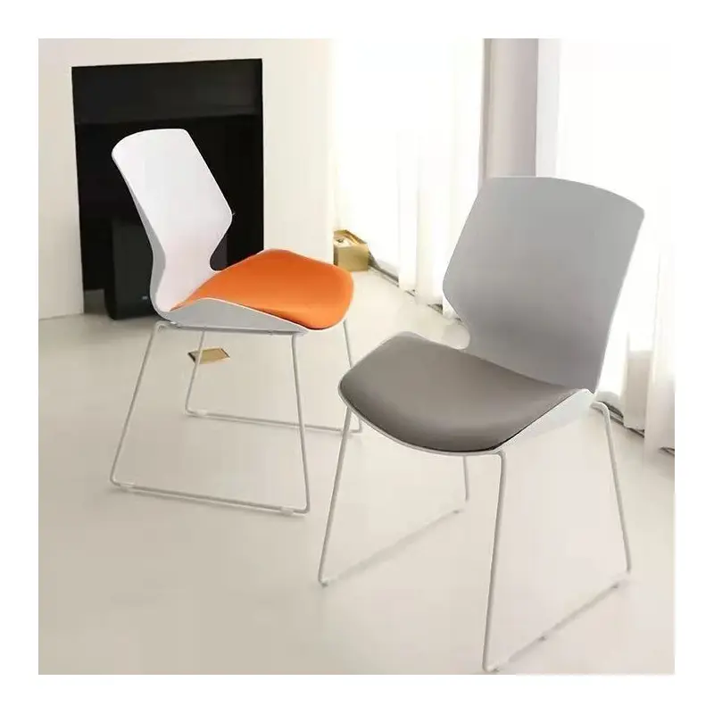 Contemporary Scandinavian Curved Plastic Carbon Steel Legs Desk Chair Backrest For Home Office