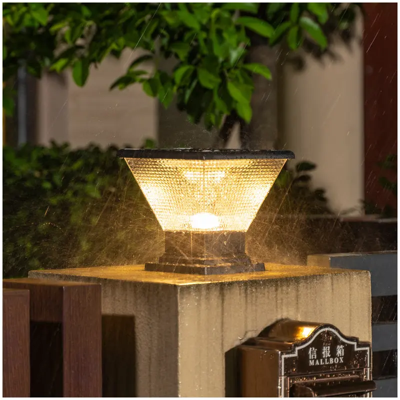 Contemporary Industrial Aluminum Acrylic Round Waterproof LED Outdoor Post Light For Garden