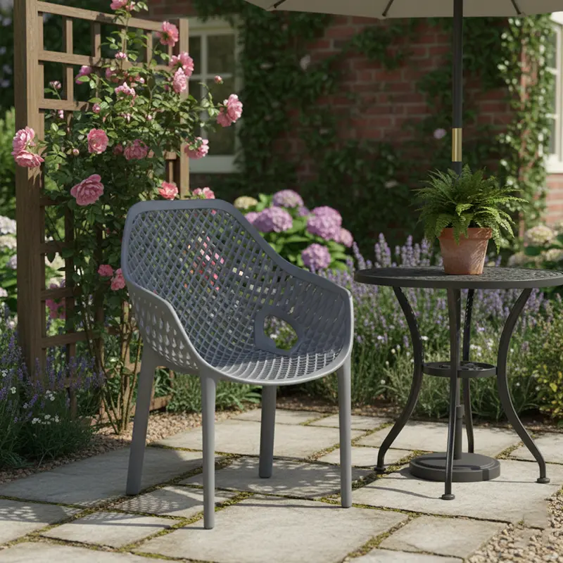 Modern Minimalist Curved Plastic Outdoor Chair Openwork Backrest Armrest For Garden